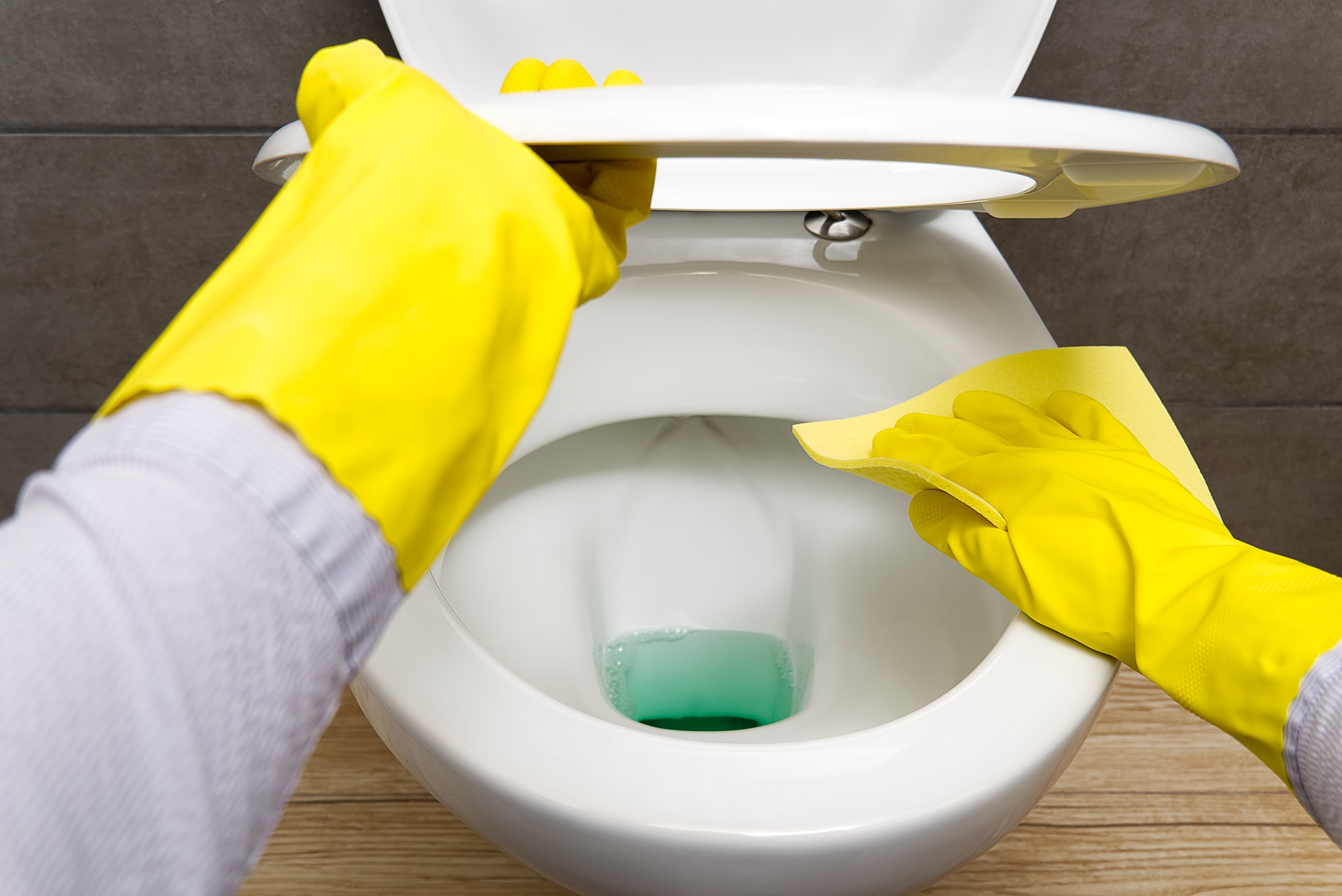 راز تمیز کردن سرویس بهداشتی شما